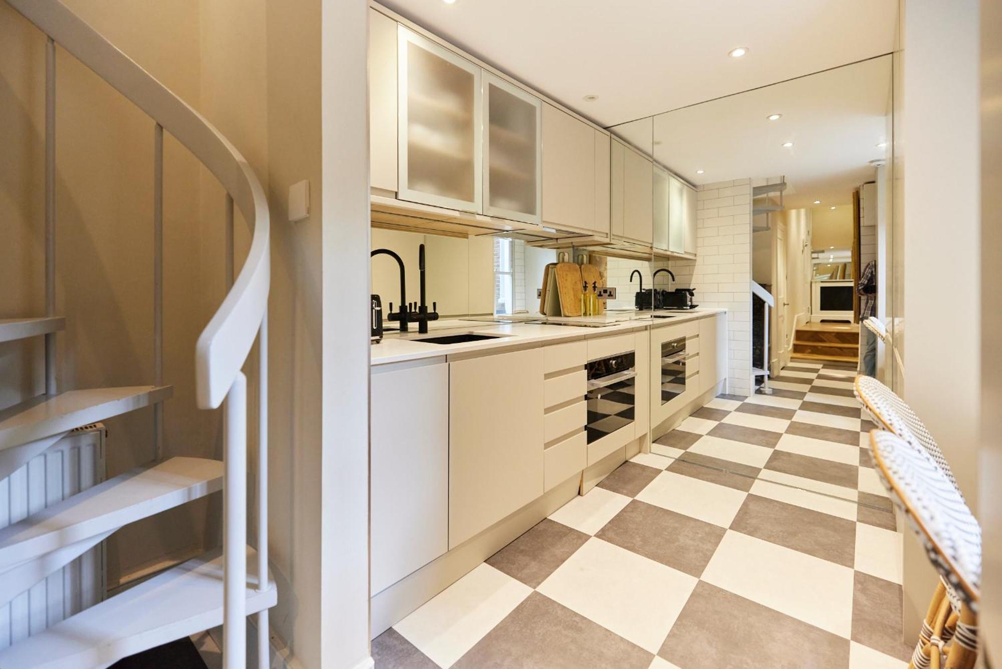 The Designers Suite Kensington - Stylish 1Bdr Flat Лондон Екстер'єр фото